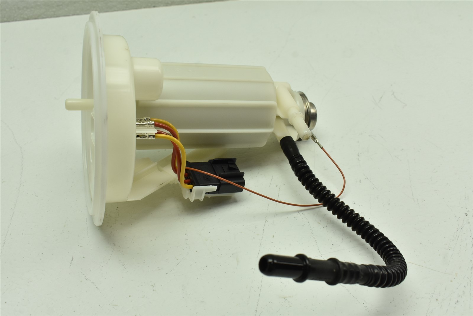 2010 Ferrari California Gas Fuel Pump Sending Unit 0580314281 237262 