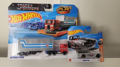 BUNDLE Hot Wheels Track Fleet Optimus Prime & Triumph TR6 - Treasure Hunt TH