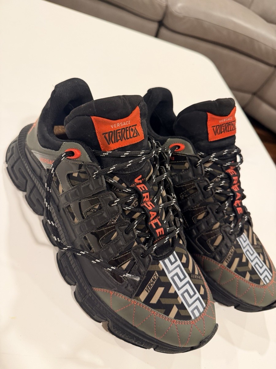 Versace TRIGRECE スニーカー メンズ27.5 美品 Versace Trigreca Men's Black Olive Red Beige Geometric Low Top