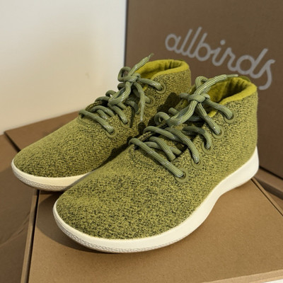 NEW ALLBIRDS WOOL RUNNER UP MIZZLE HAZY LIME SHOES LACE UP GREEN WOMENS SIZE 8