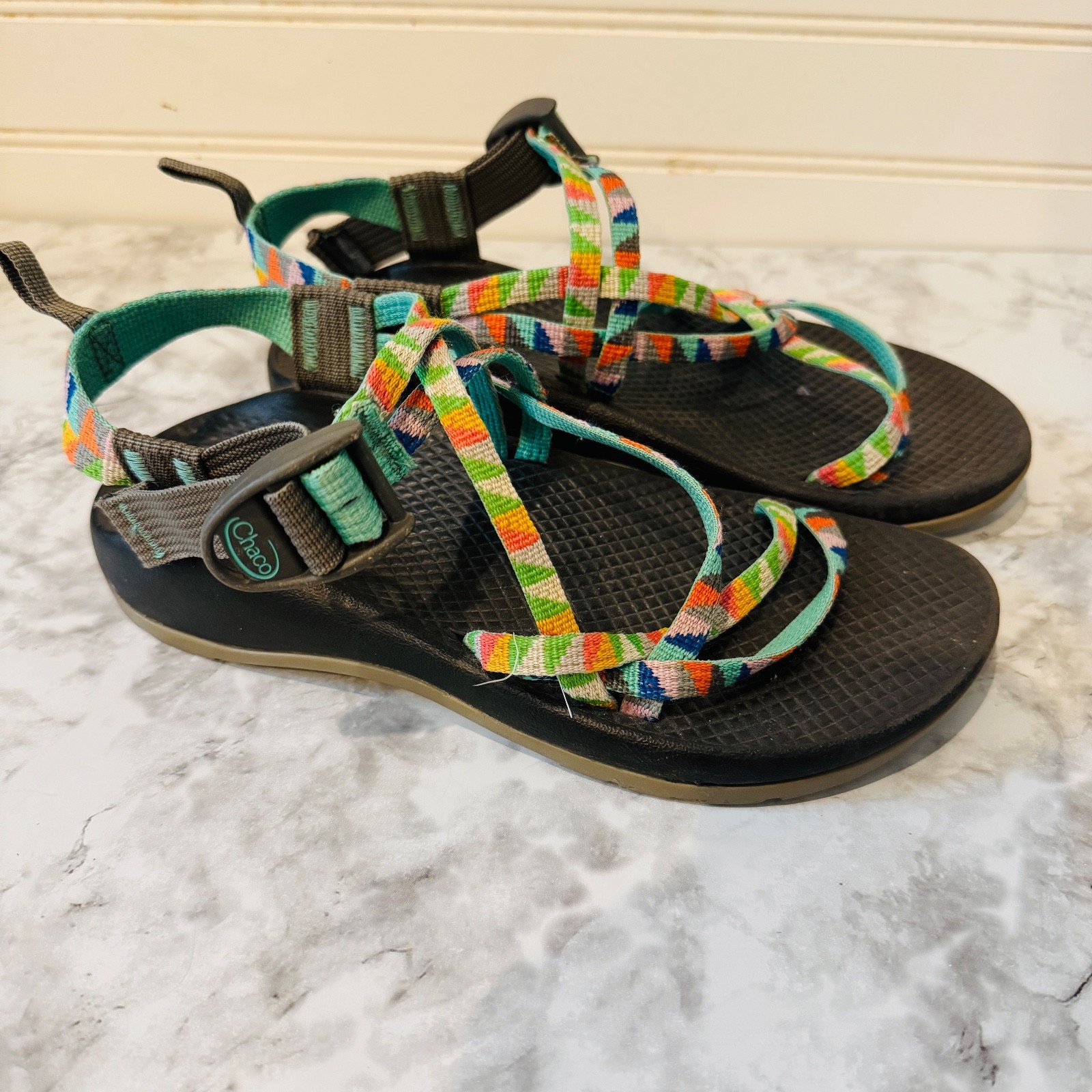 Chaco ZX1 Girls EcoTread Hiking Sandal Multi-color Size 4 Rainbow
