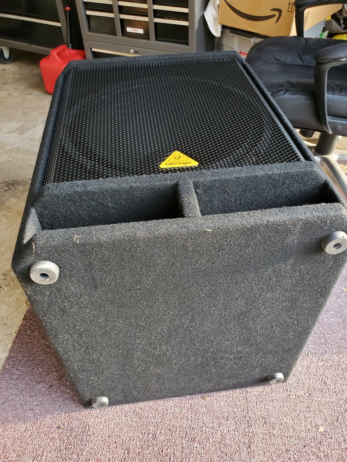 behringer eurolive vp1800s