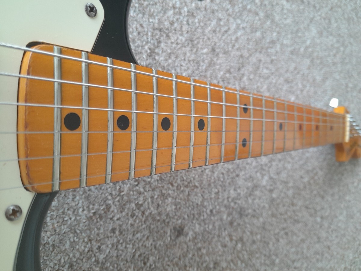 Westminster SE-330B Stratocaster 1976 Black Made in Japan Westminster SE-330B Stratocaster 1976 Black Made in Japan