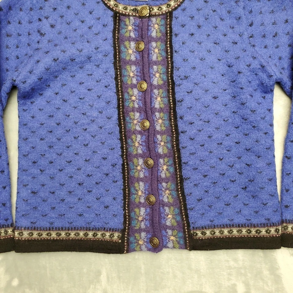 Cárdigan nórdico Faire Isle de lana azul mediano pequeño suéter Tally Ho de colección Foto 3 de 4