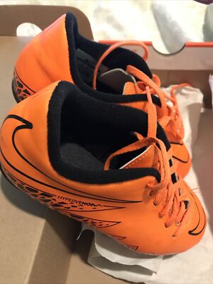Nike HyperVenom Soccer Size 2.5 Youth 744942-888 Orange/Black | eBay