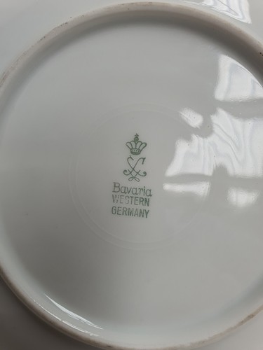 Vintage Winterling Bavaria Grey and Gold Leaf Pattern Side Plate c1955 W Germany - Picture 4 of 4