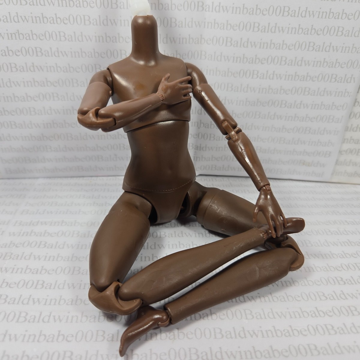 swap sex doll Bodybuilder with sex doll wife wants to start seeing other robots and 'a  big chicken' main image 0