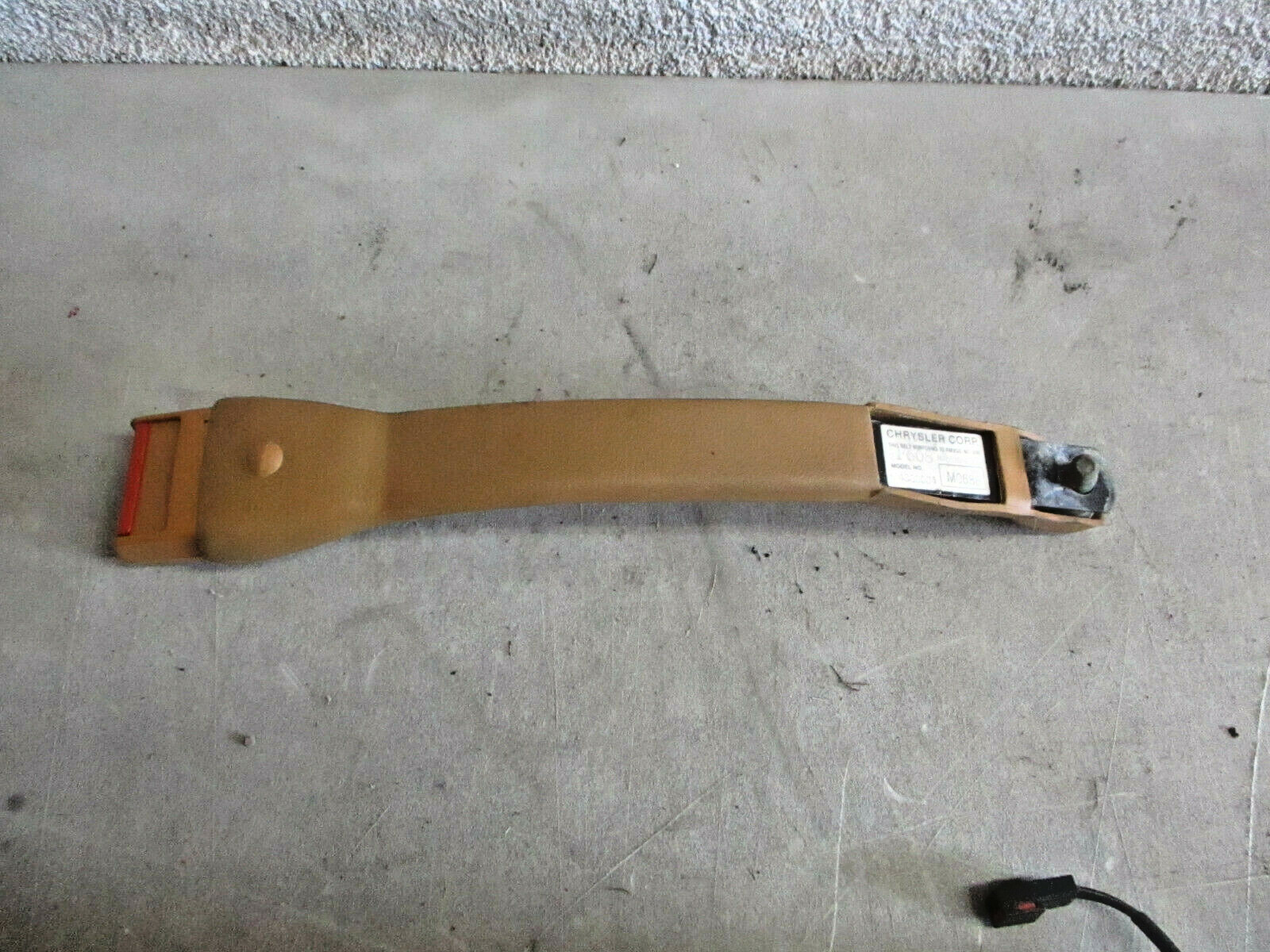 Passenger Female Seat Belt Chrysler Maserati TC 89 90 91 ###