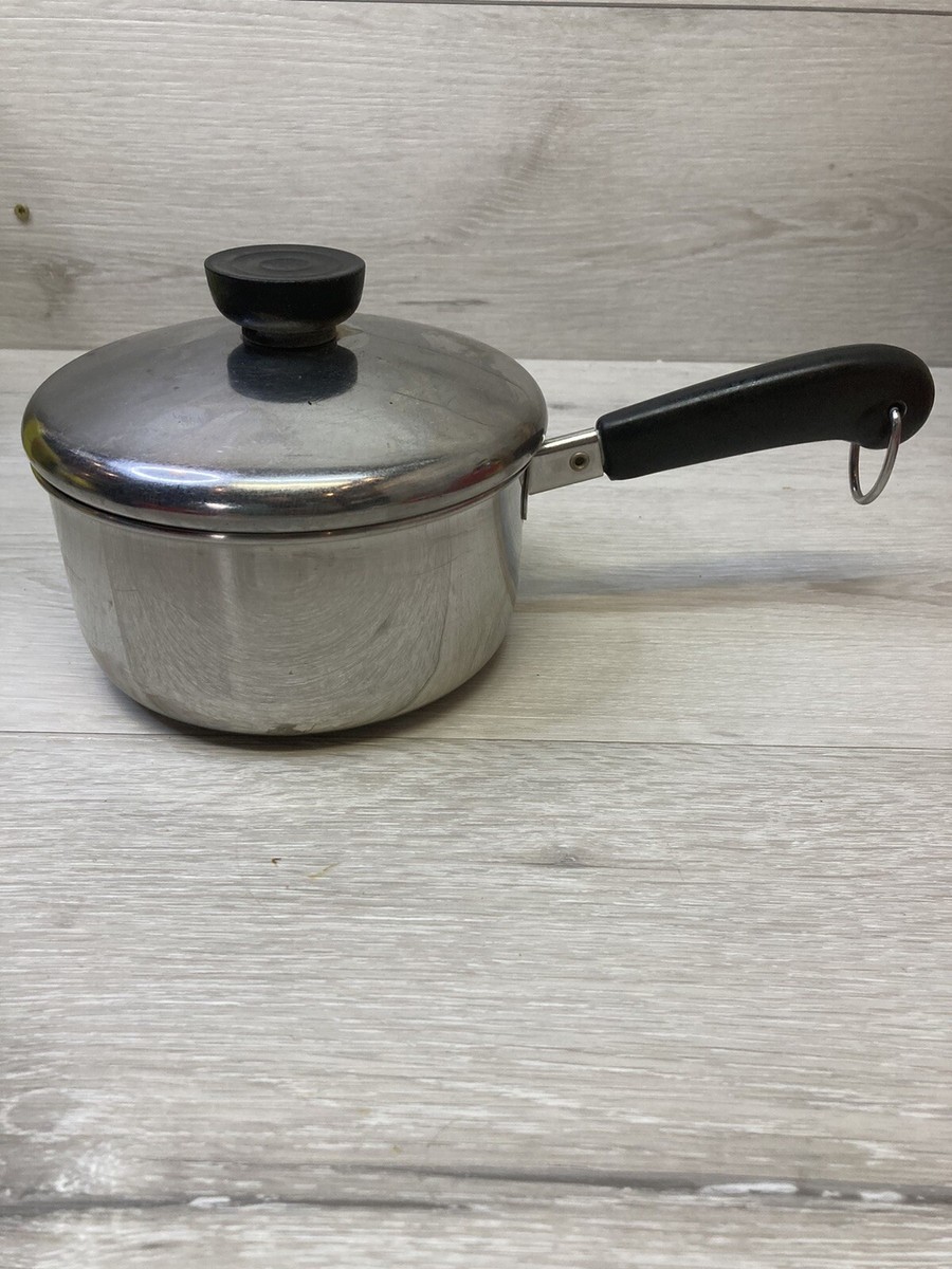 Vintage Revere Ware 2 QT Quart Sauce Pan with lid 971 Clinton IL
