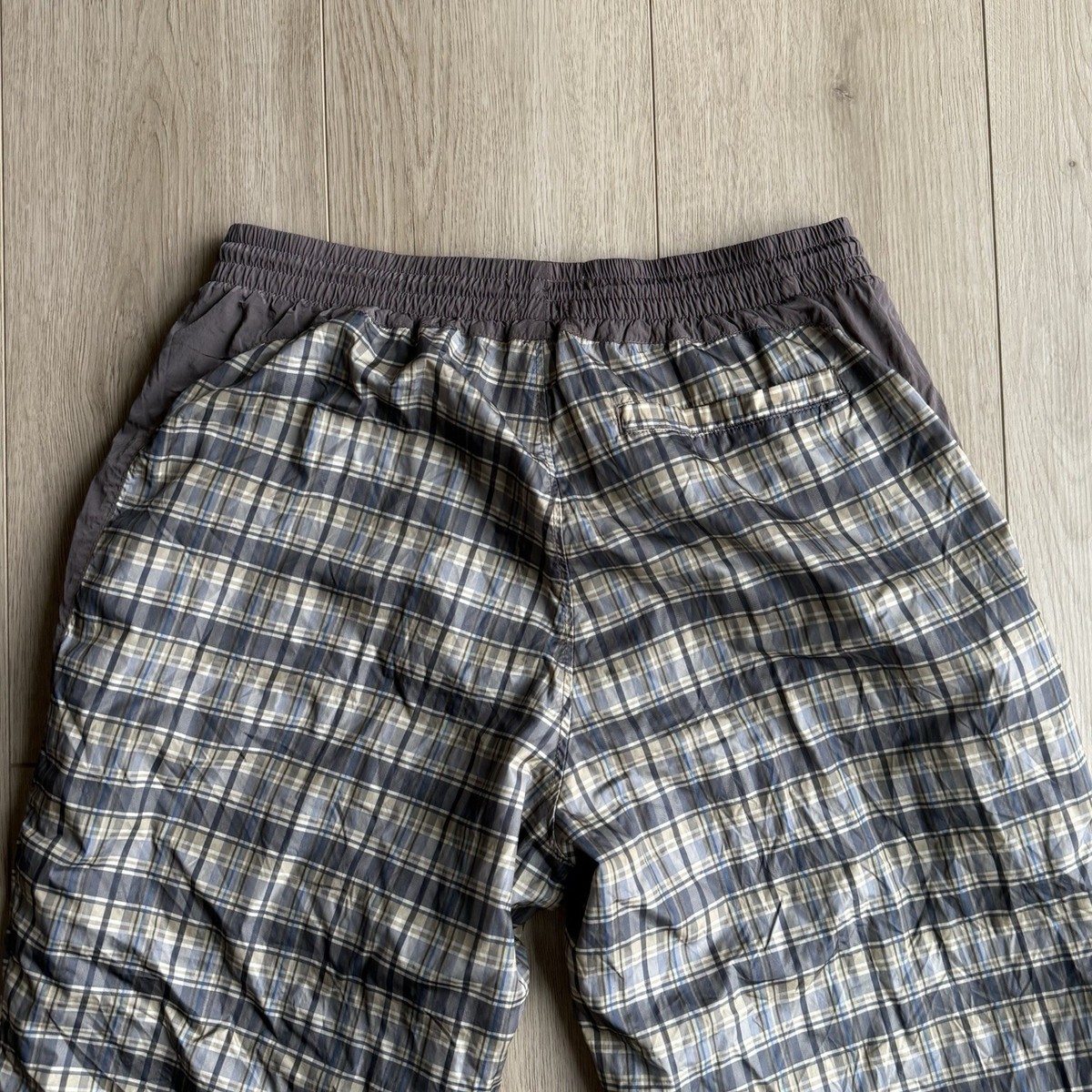 Urban Outfitters Plaid Pants: A Timeless Trend For The Modern Wardrobe