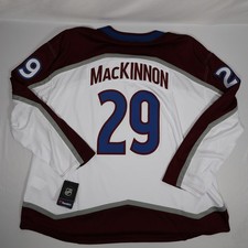 NWT Fanatics Nathan MacKinnon White Colorado Avalanche Breakaway Jersey Size 5XL