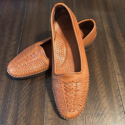 Dexter - Women’s Vintage Woven Leather Loafers Size 10
