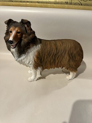 RARE The Danbury Mint Dog Statue Standing Proud   Great Condition