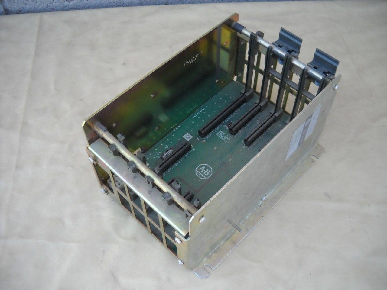 Allen Bradley 1771-A1B 4 Slot I/O Chassis