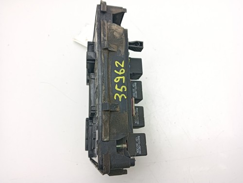 8231008010 schmelzsicherung SSANGYONG REXTON 2.7 XDI 2002 8977142 - Bild 4 von 12