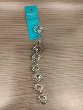 Hildie & Jo  Glass Metal CHRYSAL Bead  . 