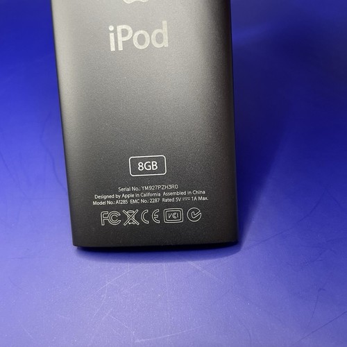 Apple iPod Nano 4th Generation Black A1285 8 GB Works Great- *Needs Battery* - Picture 7 of 11