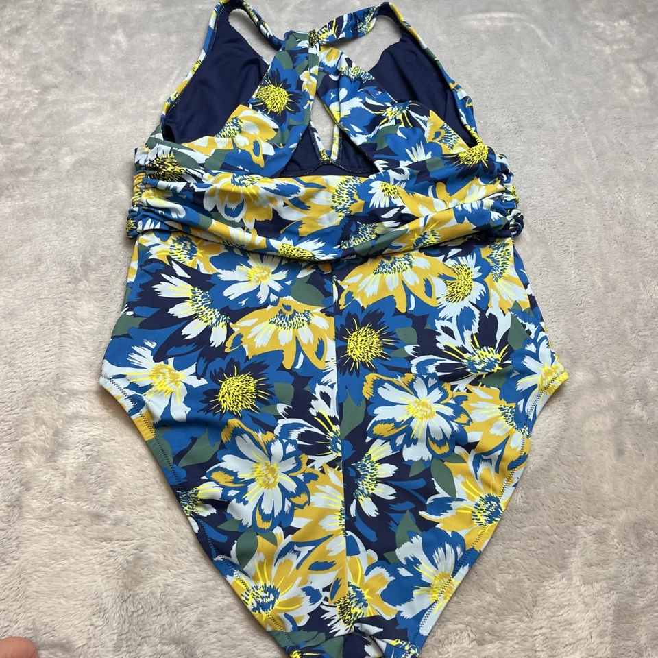 Traje de baño Adore Me Monroe de una pieza para mujer 1X azul amarillo floral hundido cuello en V Foto 3 de 4