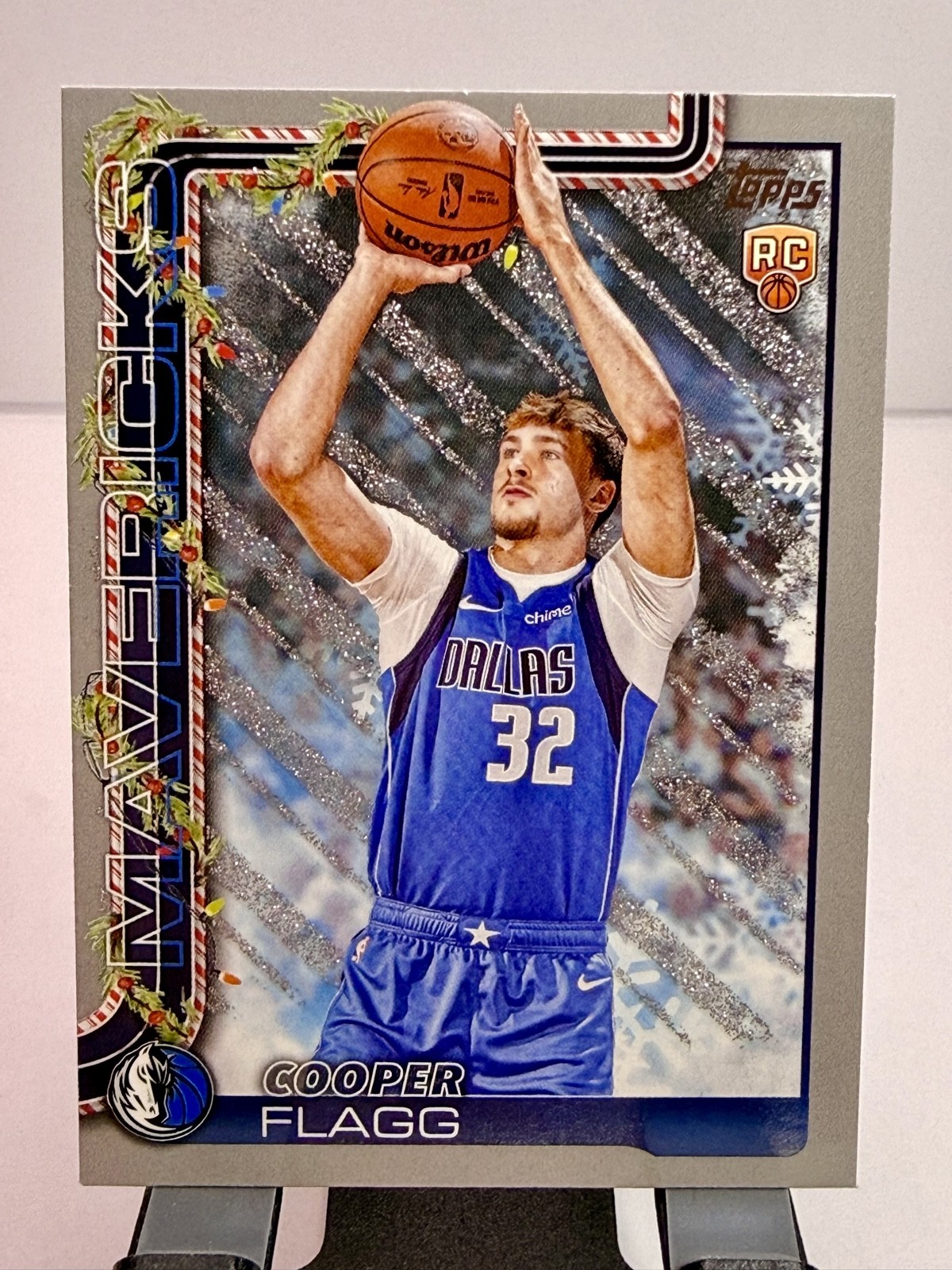 2025-26 Topps Holiday - Cooper Flagg #H161 Holiday Silver Glitter (RC)
