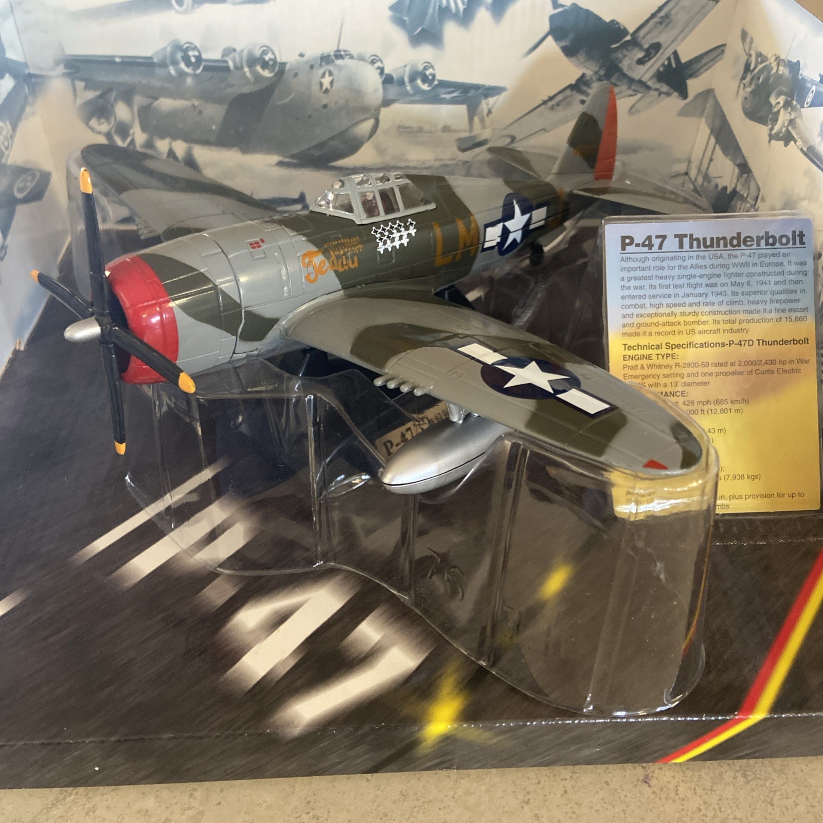 Diecast Military Model  P-47 Thunderbolt Fighter airplane With Missies