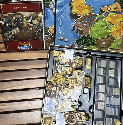 Days of Wonder Small World Board Game 2009 - Picture 3 of 3