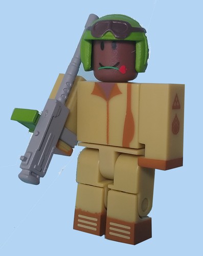 Roblox Action Series 11 NO CODES - Picture 16 of 23