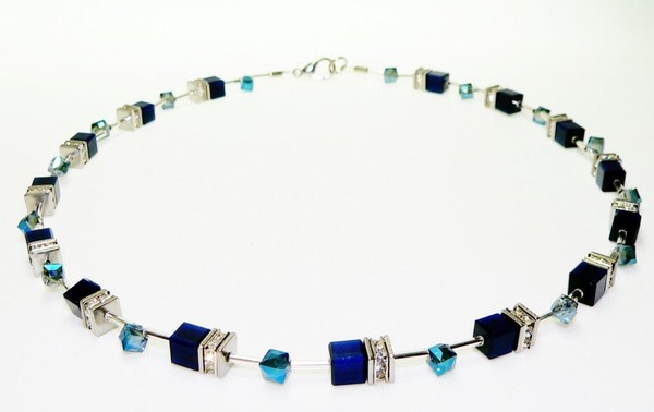Halskette WüRfel Cube Cat Eye Nachtblau Kristallglas Tropfen Strass 513C-image