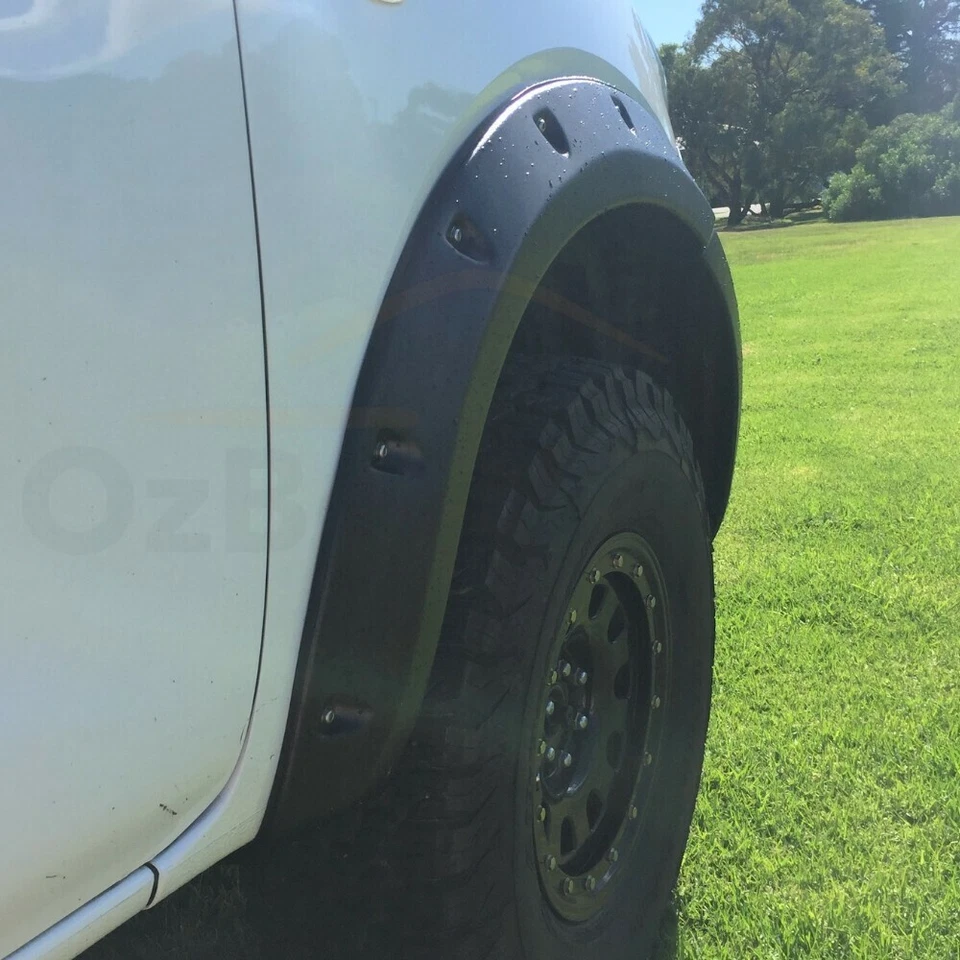 COBRA 4x4 Front Slimline Jungle Fender Flares suits Navara NP300 2015 - 2020 d23 - image 3 of 4