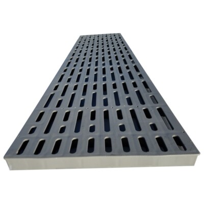 Heavy Duty Plastic Dock Decking Panel (1x4)