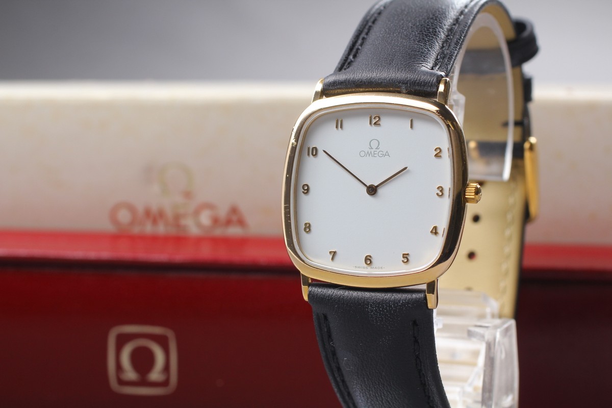 時計 Vintage OMEGA De Ville watch quartz Vintage Omega De Ville Silver Dial Quartz Ultra Thin 32MM