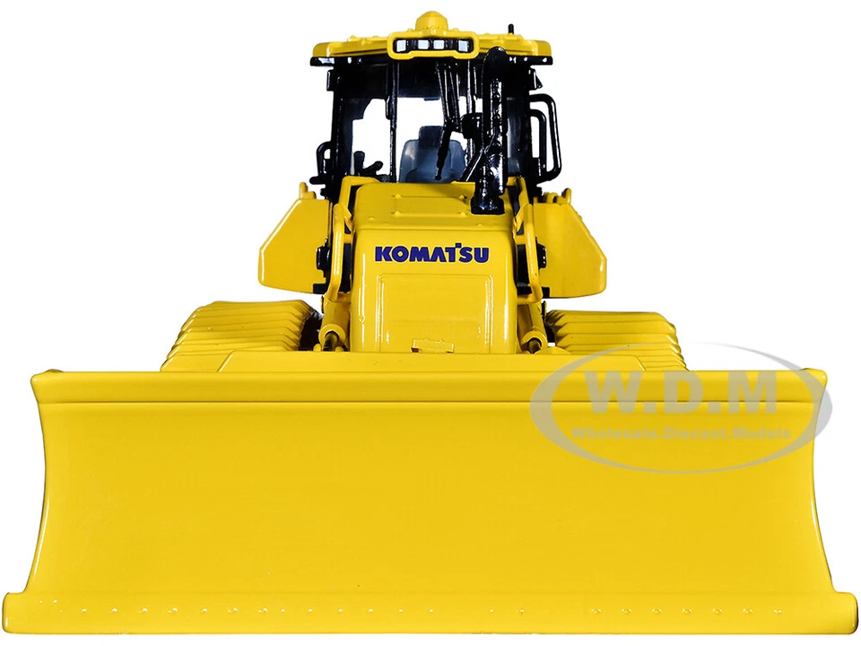 KOMATSU D71PXI-24 DOZER W/ DRAWBAR 1/50 DIECAST MODEL BY FIRST GEAR 50-3425 - Image 4 of 4