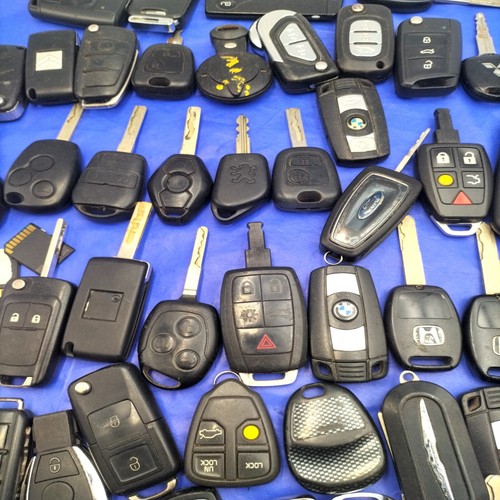 Job Lot - Mixed Car Keys / Remotes / Fobs - Used & Untested - Imagen 7 de 13