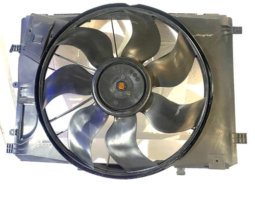 2014 Mercedes Benz E350 Engine Radiator Cooling Fan Motor Assembly Oem