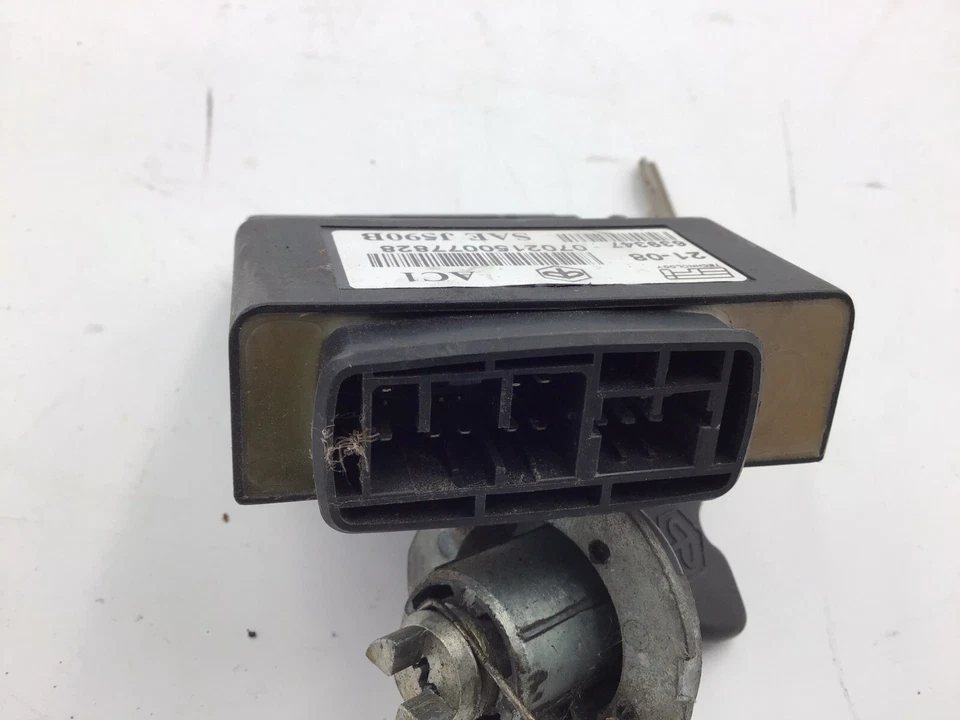 Juego de encendido Piaggio Fly 150 2009 OEM LLAVE ASTILLADA BLOQUEO DE ASIENTO PROGRAMADO Foto 4 de 4