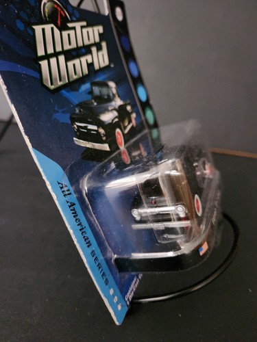 Greenlight Ford F-100 (1956) Motor World All American Series flat black rod - 第 6/12 張圖片