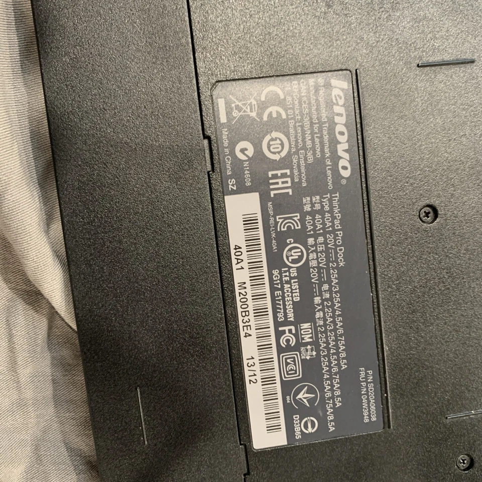 Estación de acoplamiento Lenovo ThinkPad Pro Dock 40A10090US T440 T450 T460 T470s T470 Foto 4 de 4