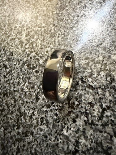 Oura Ring Gen 5 BLACK Size 9 Smart Ring Fitness Sleep Tracker. Read Description