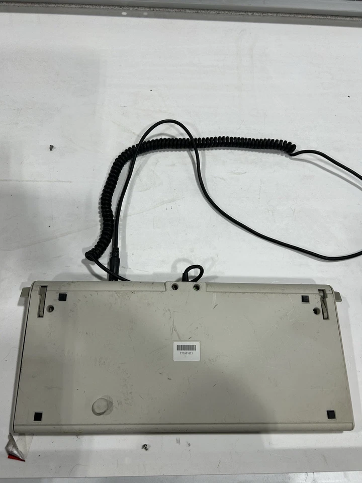 Vintage IBM AT Model F Keyboard - Tested READ - Image 2 of 3
