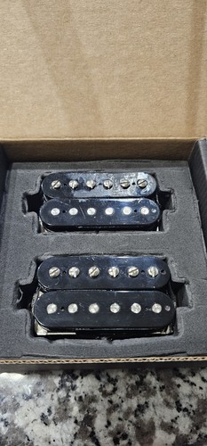 Burstbucker Pro Bridge and Neck 2009 Set. Benötigt Zuleitungsdrähte verlängert.