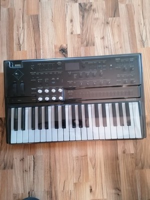 KORG - Wavestate - Sequencing Synthesizer - + Decksaver - + Original Netzteil