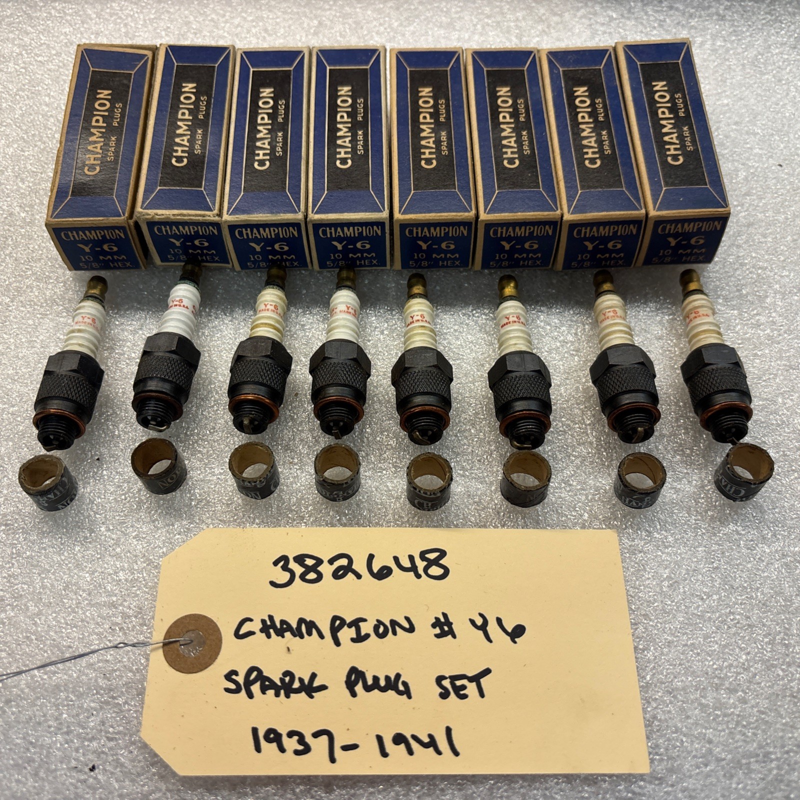 1937-1941 Packard Spark Plug Set - Champion Y-6 Packard - 382648