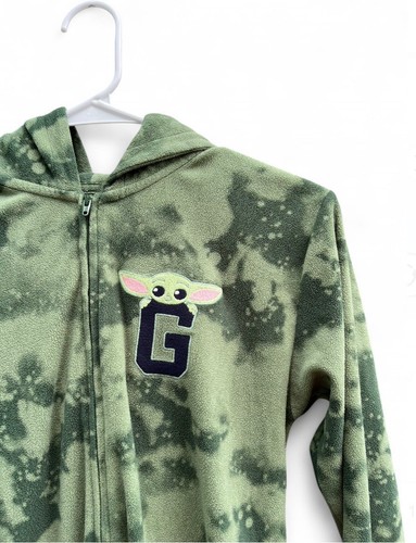 Gap & Star Wars Collab Baby Yoda Adult jumpsuit Kids Size 14 XL - Picture 2 of 5