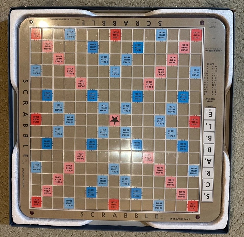 Selchow & Righter Scrabble Deluxe Edition w/ Turntable Base Board Game NO TILES - Image 3 of 4
