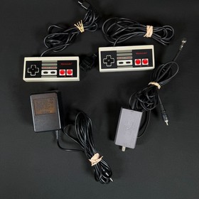 Nintendo NES Console Bundle Power Glove Games Controllers Vintage Lot FOR REPAIR