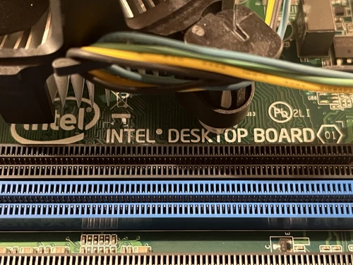 COMBO PLACA BASE INTEL DQ67SW m-ATX INTEL i5-2500 16GB DDR3 DISIPADOR TÉRMICO - Imagen 17 de 22