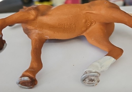 Schleich Horse Figurine English Thoroughbred Mare 2016 - Picture 5 of 5