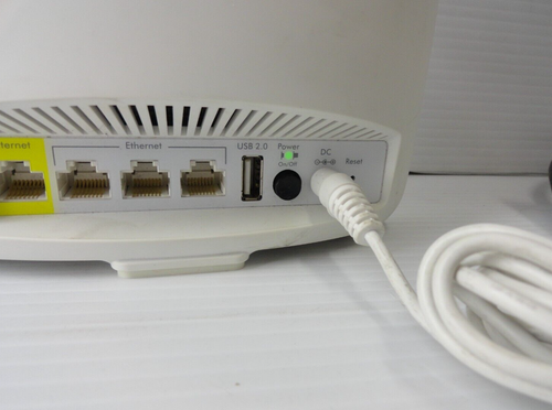 Netgear Orbi Router RBR50 - Picture 4 of 7