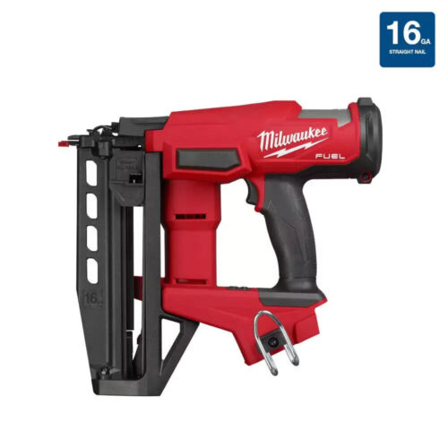 💥NEW SEALED BOX💥MILWAUKEE M18 FUEL 16 GAUGE STRAIGHT FINISH NAILER (3020-20)