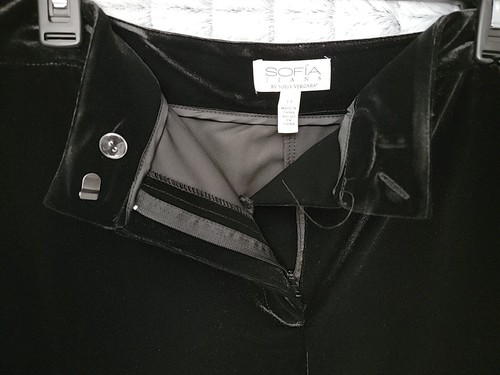 Sofia Vergara Jeans Velvet Wide Leg Black Pants Women's Size 14 Soft Stretch - Picture 2 of 3