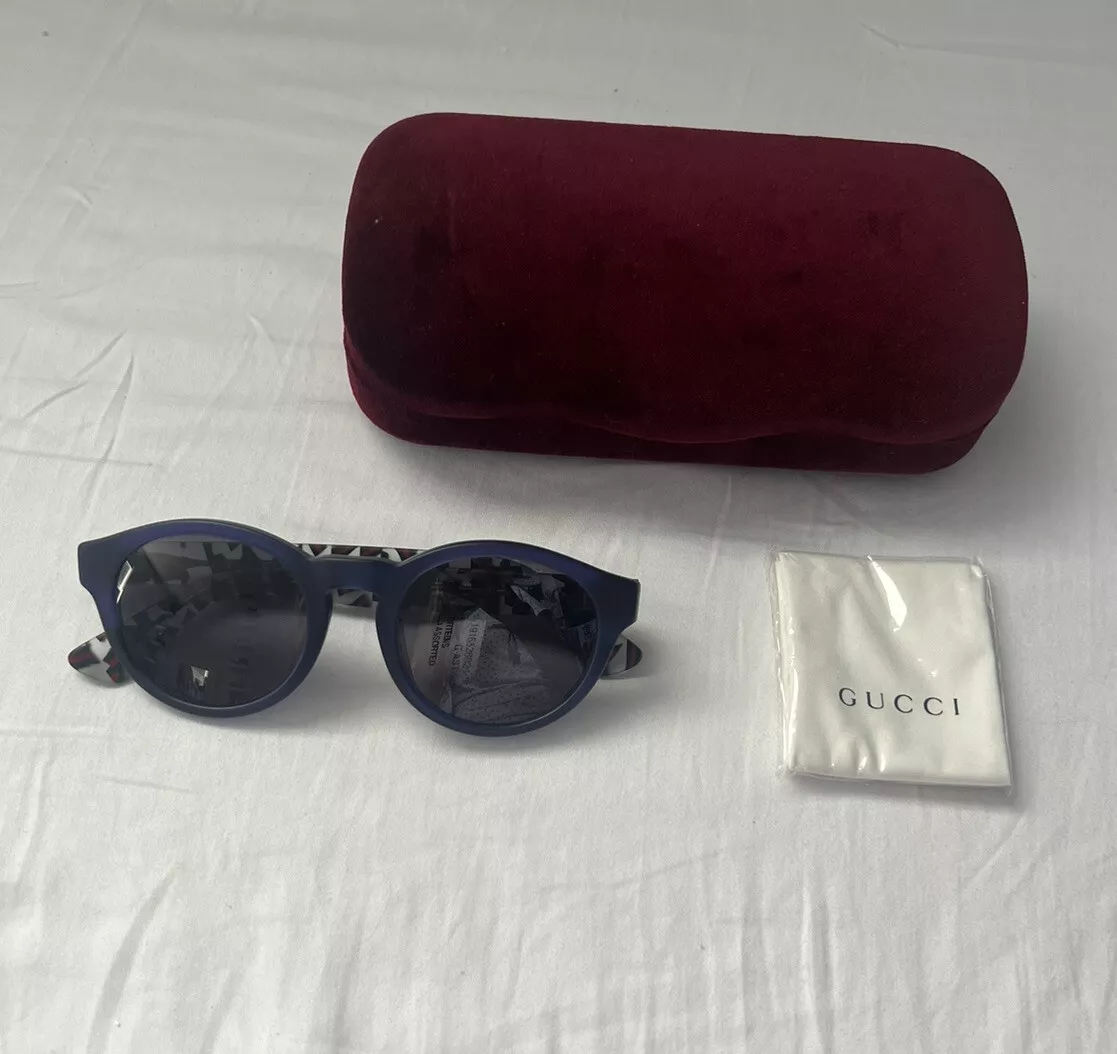 Gucci navy hotsell blue sunglasses